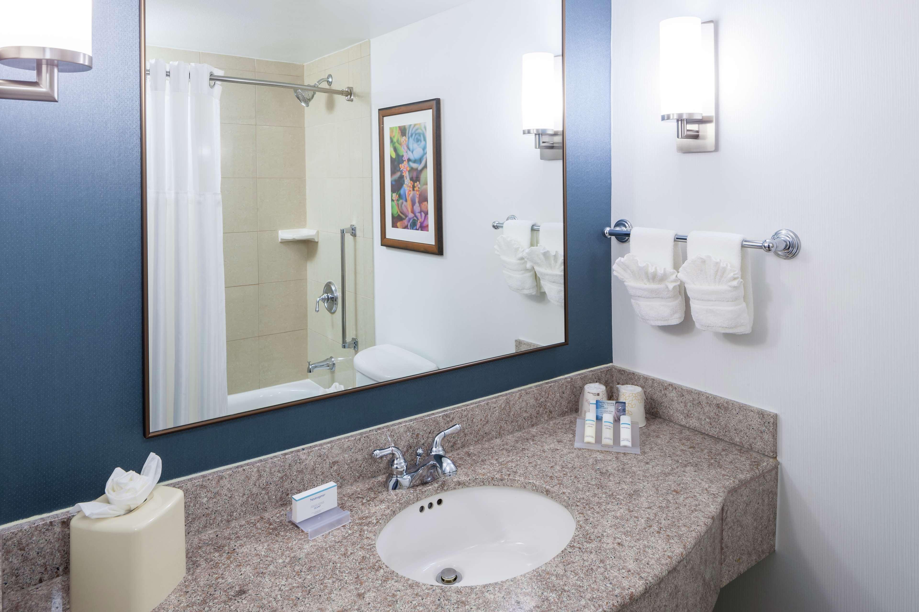 Hilton Garden Dallas/allen 3* Allen