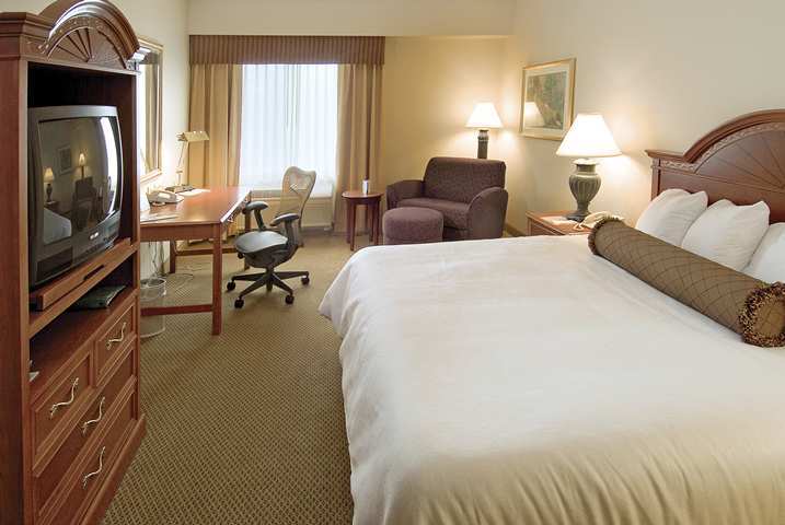 Hilton Garden Dallas/allen Hotel 3*